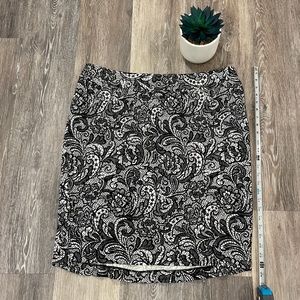 Black & White Lace Print Lane Bryant Skirt 18W